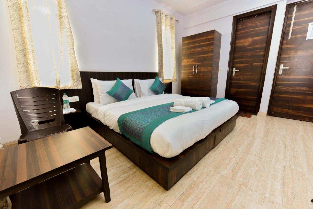 Hotel Luxury Collection Ґурґаон Екстер'єр фото